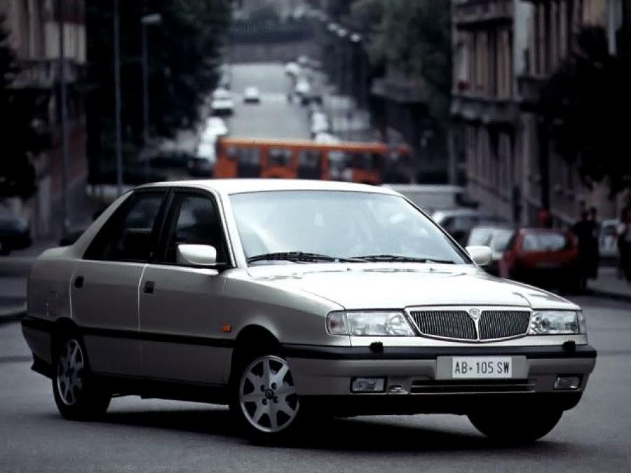  Lancia Dedra 1994 года  (фото 1 из 2)